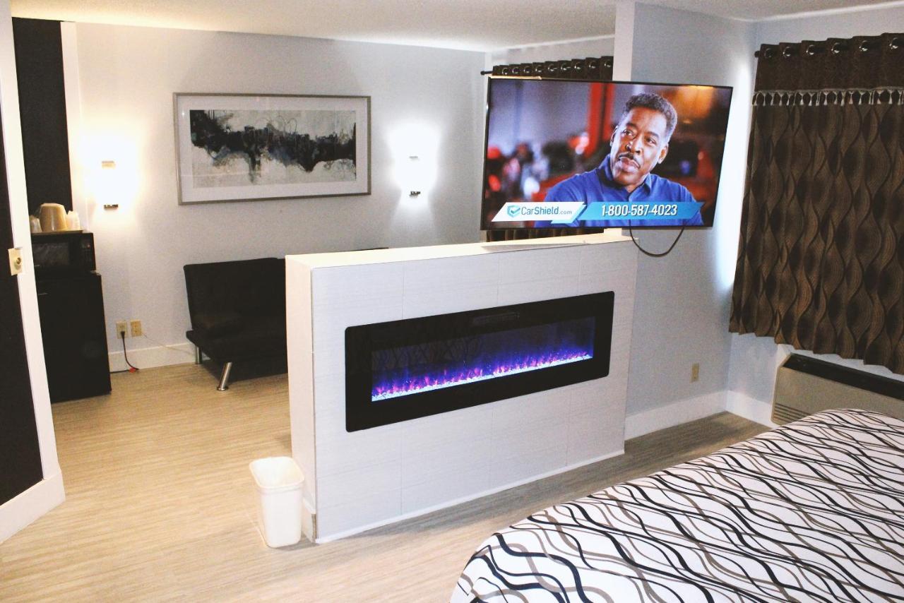 Coratel Inn & Suites By Jasper Hastings Exteriör bild