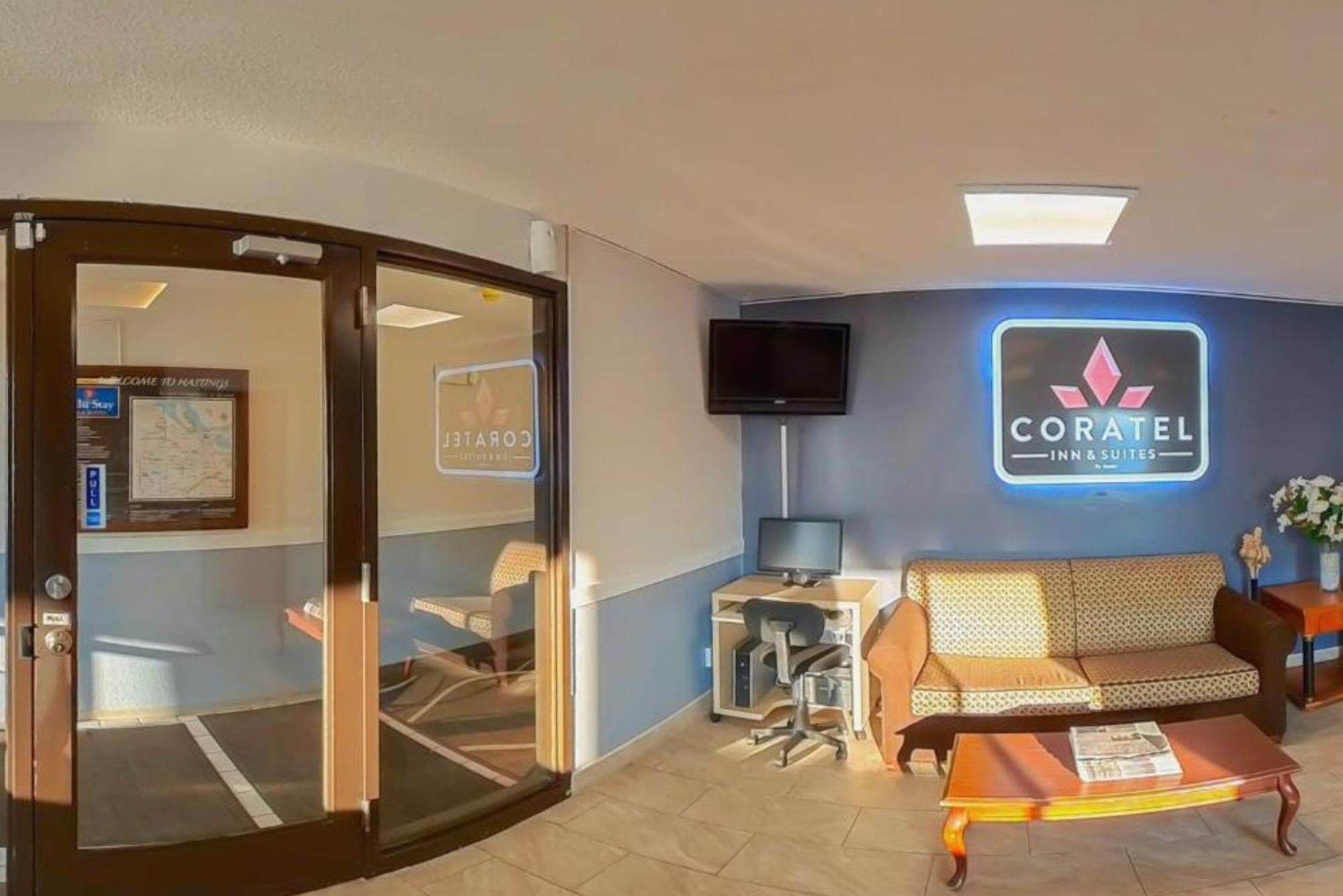 Coratel Inn & Suites By Jasper Hastings Exteriör bild